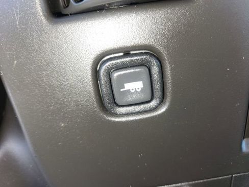 Used 2014 Chevrolet Express 2500 image 40