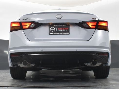 New 2025 Nissan Altima 2.5 SR image 41