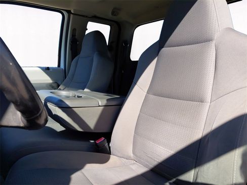 Used 2010 Ford F250 XLT image 9