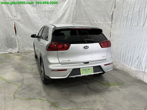 Used 2018 Kia Niro FE FWD image 32