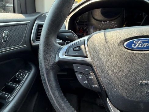 Used 2016 Ford Edge SEL w/ Equipment Group 201A FWD image 12