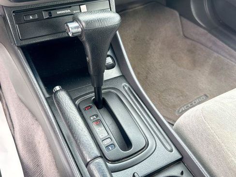 Used 2000 Honda Accord EX image 20