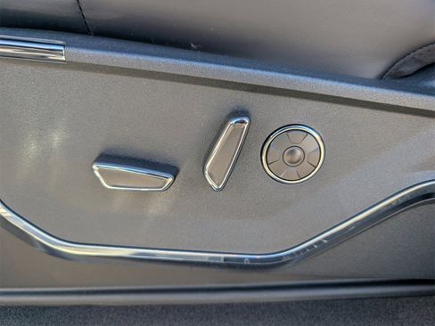 New 2026 Ford F150 Platinum w/ Equipment Group 701A Base image 15