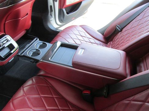 Used 2021 Mercedes-Benz S 580 4MATIC Sedan image 98