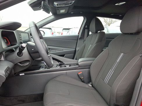 New 2026 Hyundai Elantra SEL Sport Premium image 9