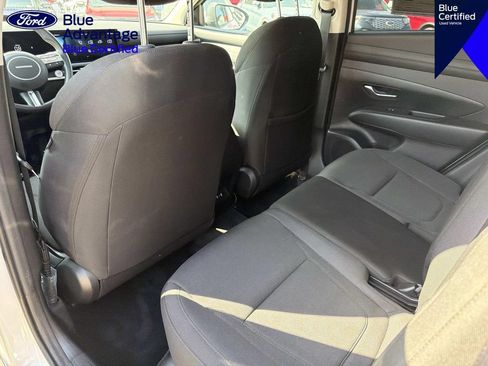 Used 2025 Hyundai Tucson SE FWD image 11