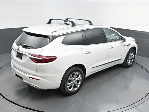 Used 2021 Buick Enclave Avenir w/ Avenir Technology Package AWD/4WD image 31