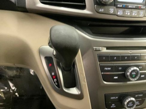 Used 2016 Honda Odyssey LX image 18