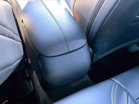 Used 2024 Ford Mustang Premium image 10