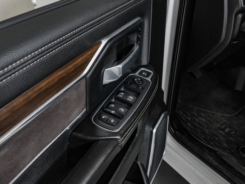 Used 2023 RAM 4500 Laramie image 46