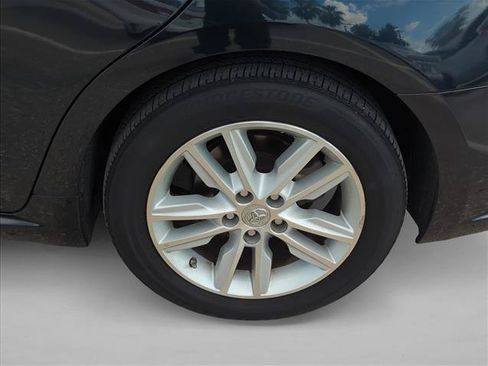 Used 2015 Toyota Avalon XLE FWD image 9