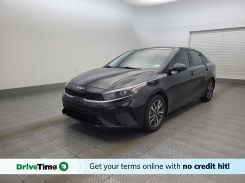Used 2023 Kia Forte LXS w/ LXS Technology Package image 1