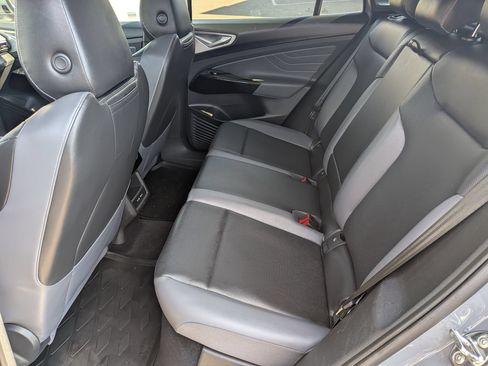 Used 2023 Volkswagen ID.4 Pro S RWD image 19
