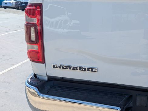 Used 2022 RAM 2500 Laramie AWD/4WD image 5