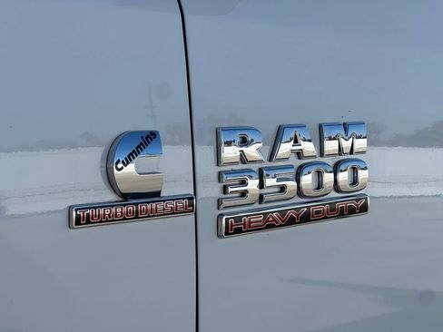 Used 2016 RAM 3500 Tradesman w/ Chrome Appearance Group AWD/4WD image 25