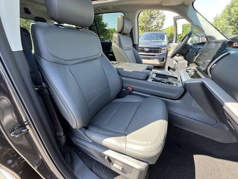 New 2026 Ford Expedition Active AWD/4WD image 36