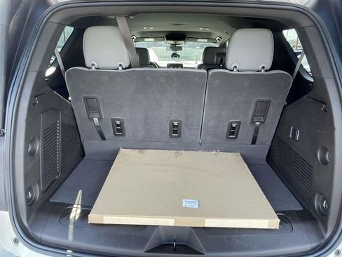 Certified 2023 GMC Yukon SLT image 10