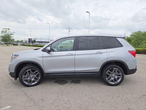 Used 2023 Honda Passport EX-L image 14