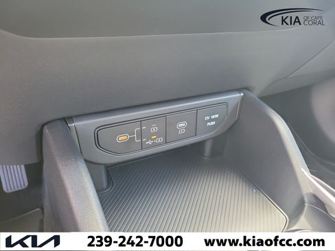 New 2026 Kia K4 FWD image 29