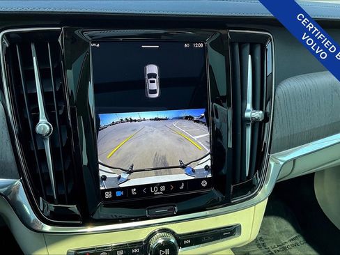 Certified 2024 Volvo S90 T8 Ultimate w/ Lounge Package image 30
