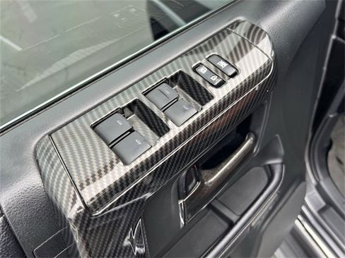 Used 2019 Toyota 4Runner SR5 image 15