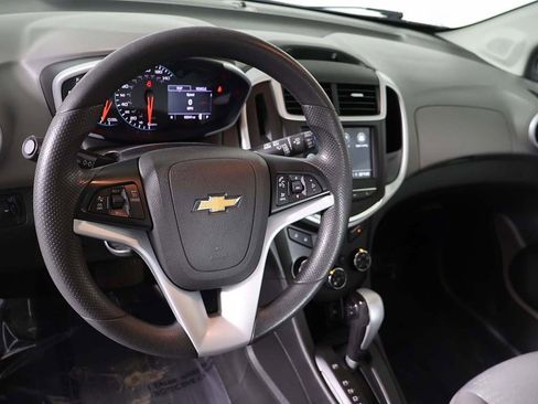 Used 2019 Chevrolet Sonic LT image 21