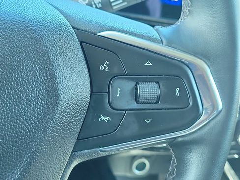 Used 2024 Chevrolet Trax LT w/ Driver Confidence Package FWD image 25