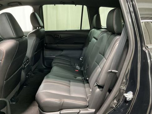 Used 2025 Honda Passport TrailSport image 21