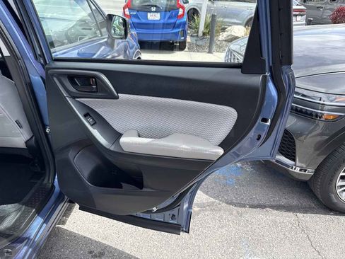 Used 2018 Subaru Forester 2.5i w/ Alloy Wheel Package image 16