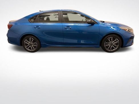 Certified 2023 Kia Forte GT-Line w/ GT-Line Premium Package FWD image 4