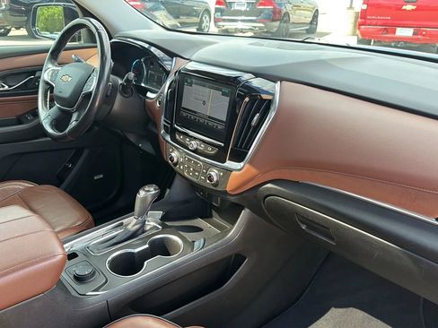 Used 2018 Chevrolet Traverse High Country AWD/4WD image 79
