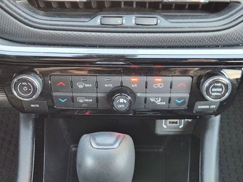 Used 2023 Jeep Compass Trailhawk w/ Trailhawk Elite Group image 18