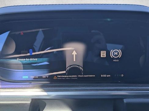 Used 2022 Tesla Model X image 12