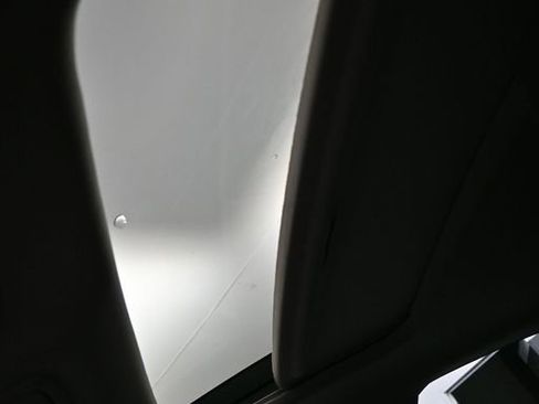 Certified 2023 Honda Accord EX image 18