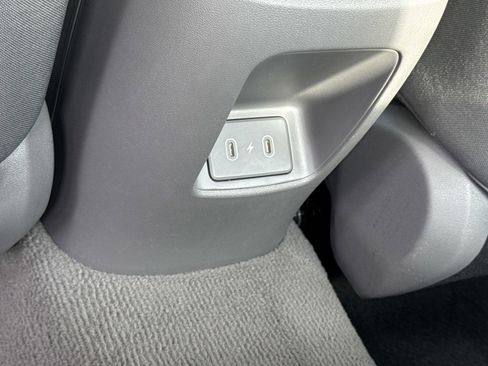 Used 2025 Hyundai Elantra Sport FWD image 14