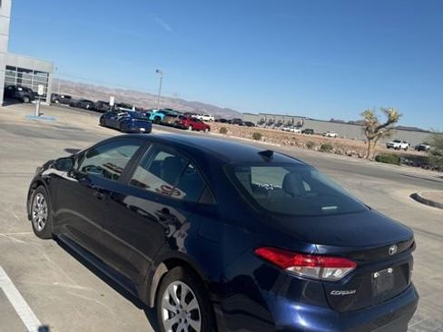 Used 2024 Toyota Corolla LE image 4