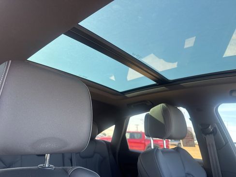 Used 2021 Audi Q5 2.0T Premium w/ Convenience Package image 24