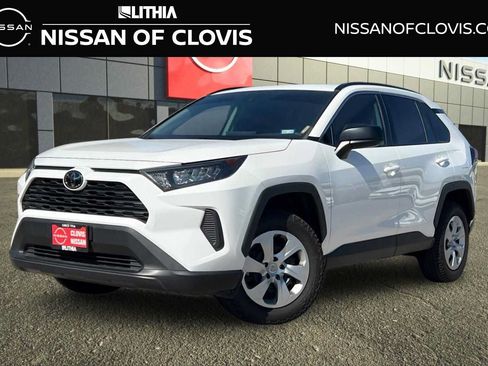 Used 2020 Toyota RAV4 LE FWD image 1