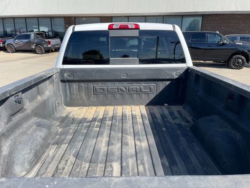 Used 2016 GMC Sierra 3500 Denali w/ Duramax Plus Package image 5