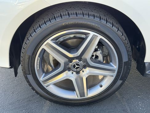 Used 2018 Mercedes-Benz GLE 350 image 12