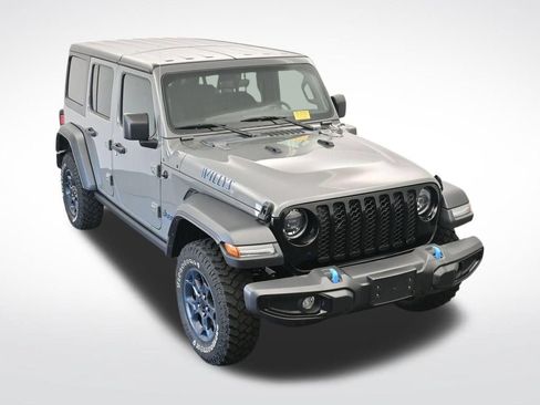 Used 2023 Jeep Wrangler Unlimited w/ Cold Weather Group AWD/4WD image 22