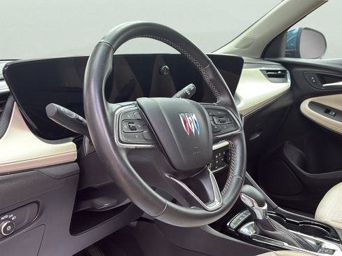 Used 2024 Buick Encore GX Preferred FWD image 24
