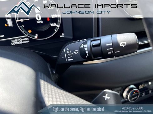 New 2025 Mitsubishi Outlander SE image 23