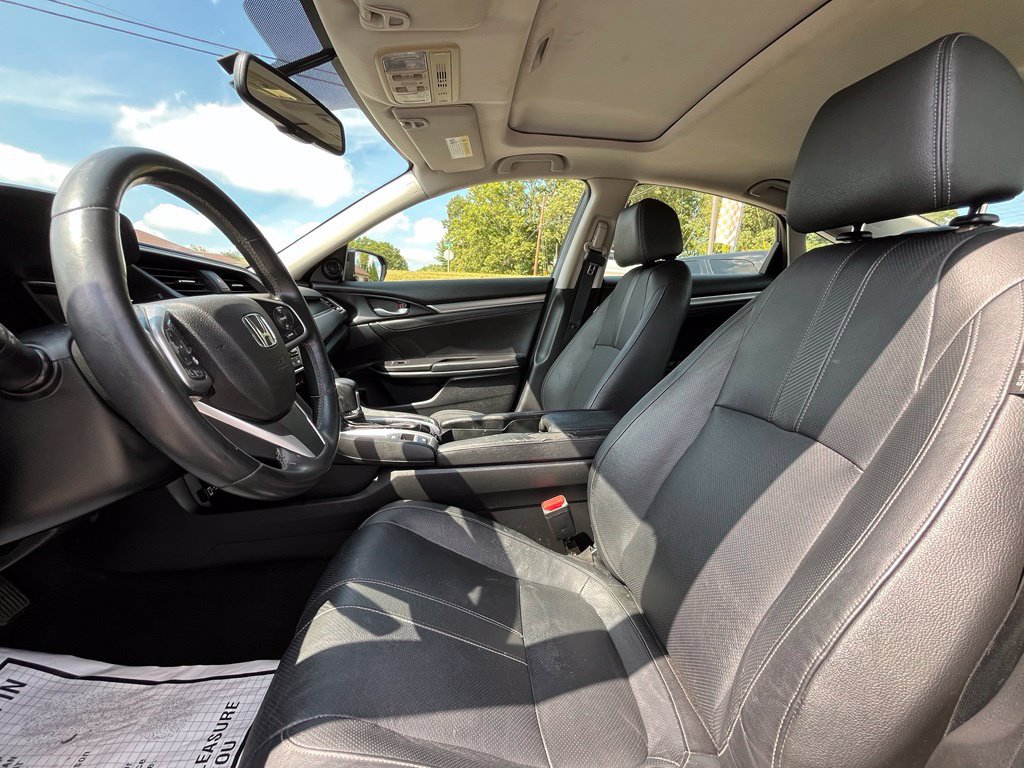 Used 2018 Honda Civic EX-L image 25