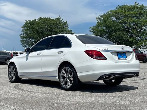 Used 2018 Mercedes-Benz C 300 4MATIC Sedan image 5