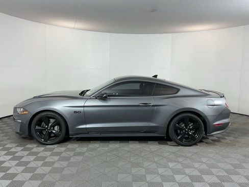 Used 2022 Ford Mustang GT Premium w/ Black Accent Package RWD image 8