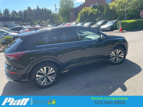 Used 2023 Audi Q4 e-tron Premium Plus RWD image 13