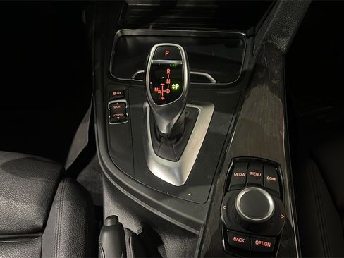 Used 2018 BMW 330i xDrive Sedan image 23