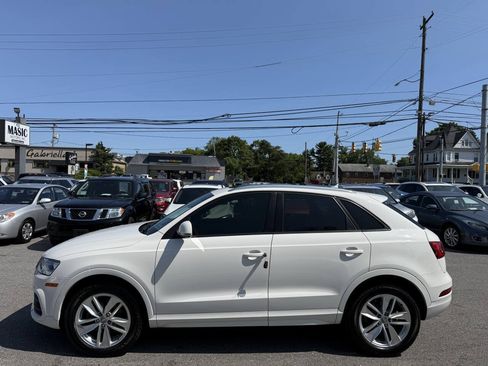 Used 2017 Audi Q3 2.0T Premium w/ Convenience Package AWD/4WD image 5