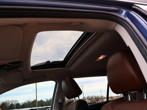 Used 2021 Subaru Outback Touring XT image 27